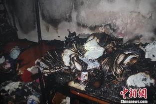 武汉着火新闻爆料,多栋建筑被毁，紧急救援行动展开